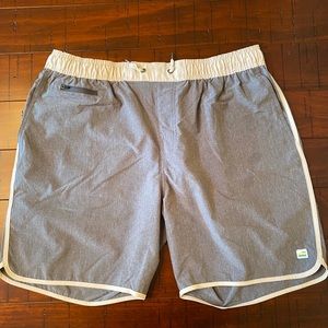 Men’s Vouri Banks Shorts - Gray w/beige trim, XXL